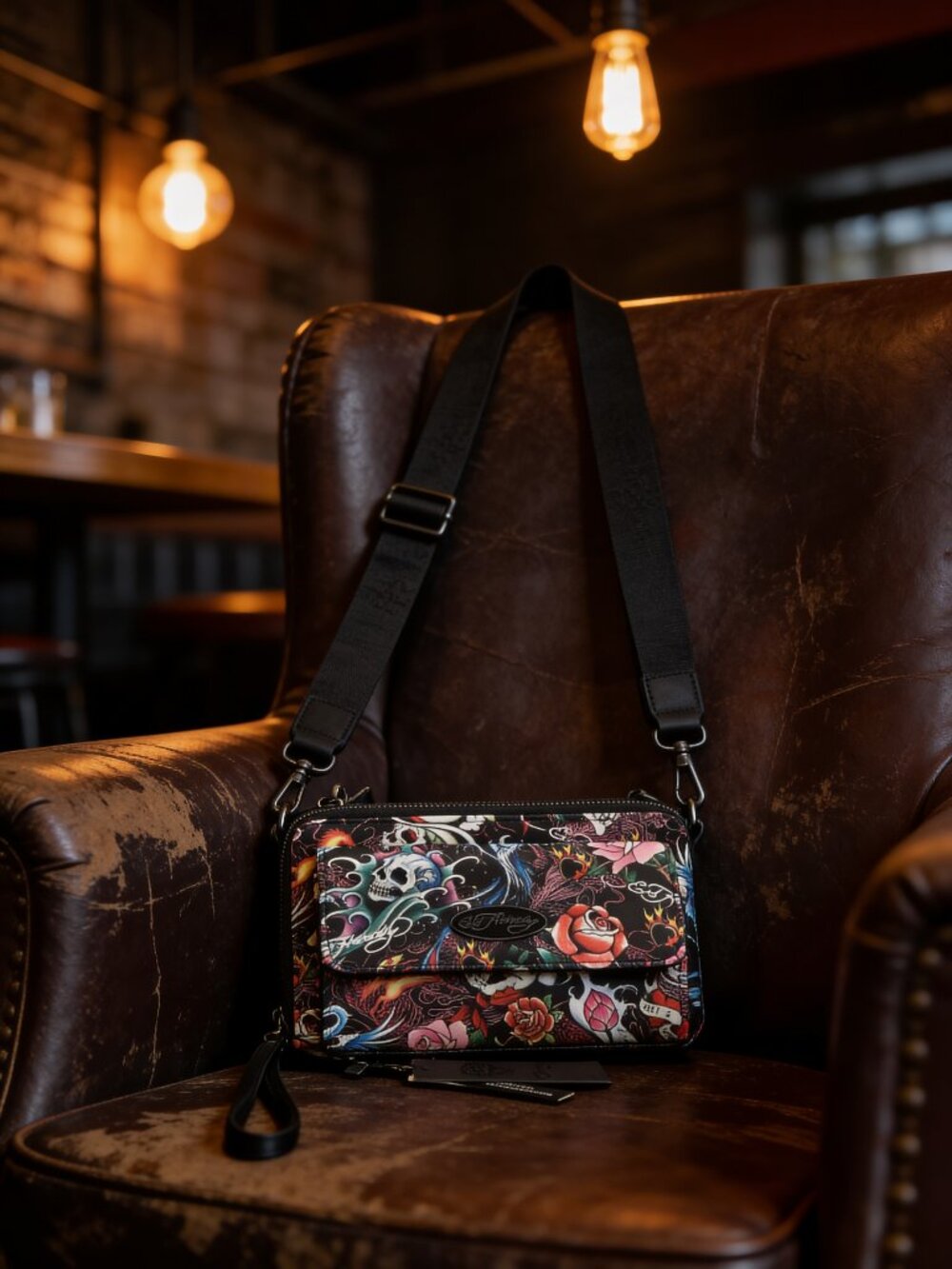 Wide Strap Crossbody Wallet